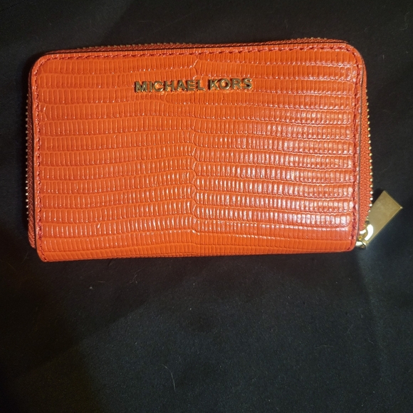 Michael Kors wallet/card case Orange/red 5x31/2 - Picture 6 of 6